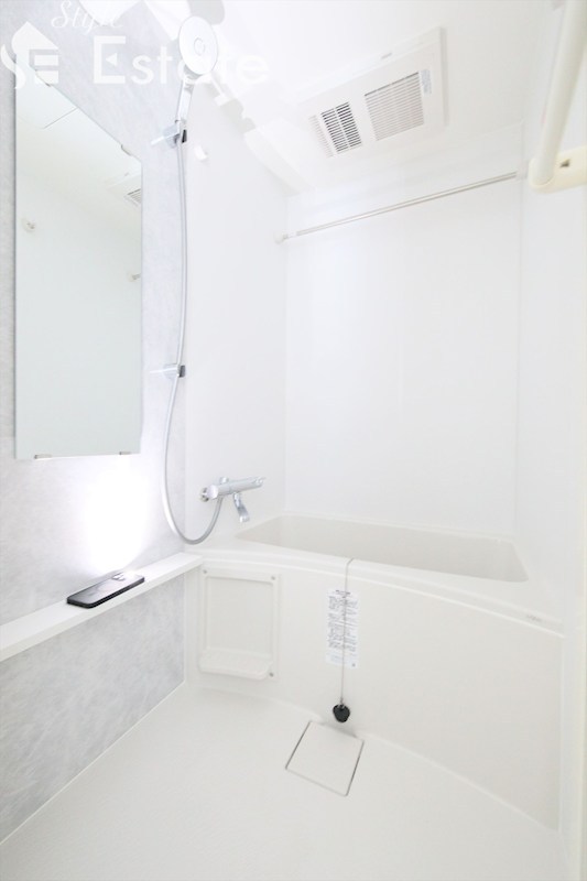 バス・シャワールーム　同仕様内装