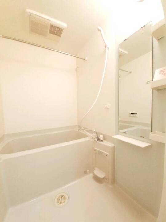 バス・シャワールーム　浴室