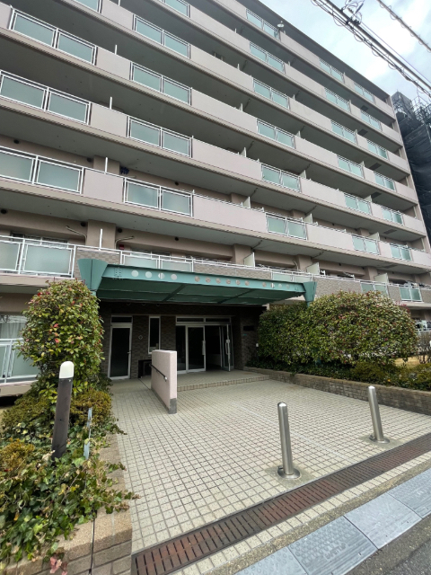 エントランス　スロープ付き