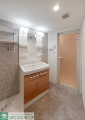 洗面設備　お部屋探しは株式会社　タウンハウジング　までお気軽にお問合…
