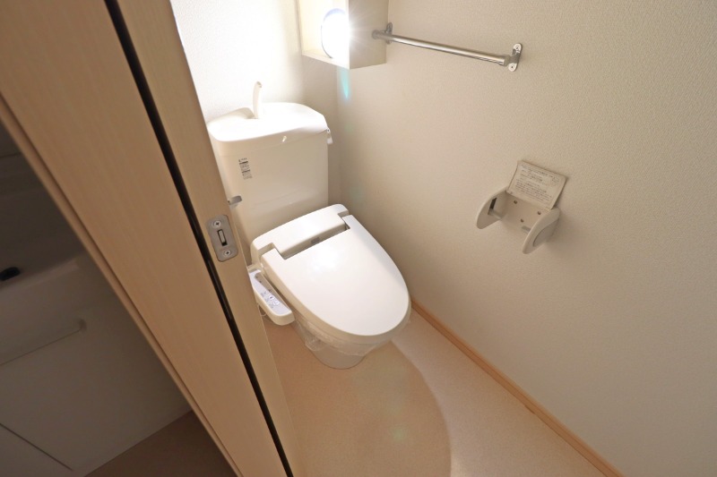 トイレ　図面と現状に相違がある場合には現状を優先