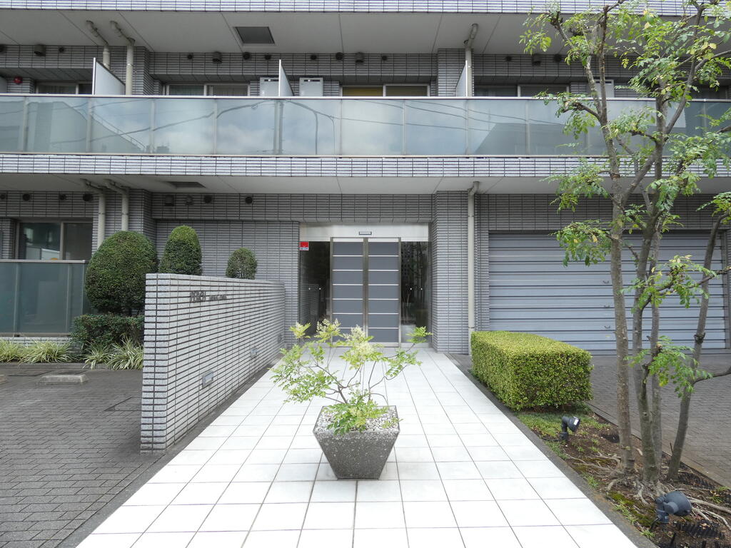 エントランス　エントランス