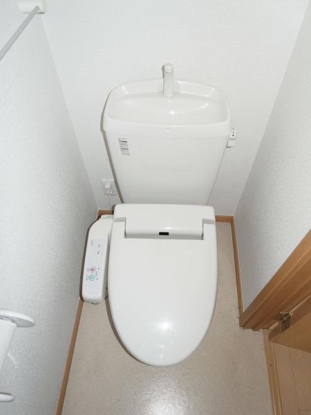 トイレ　トイレ