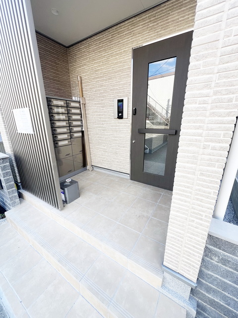 エントランス　～今日も一日お疲れ様～