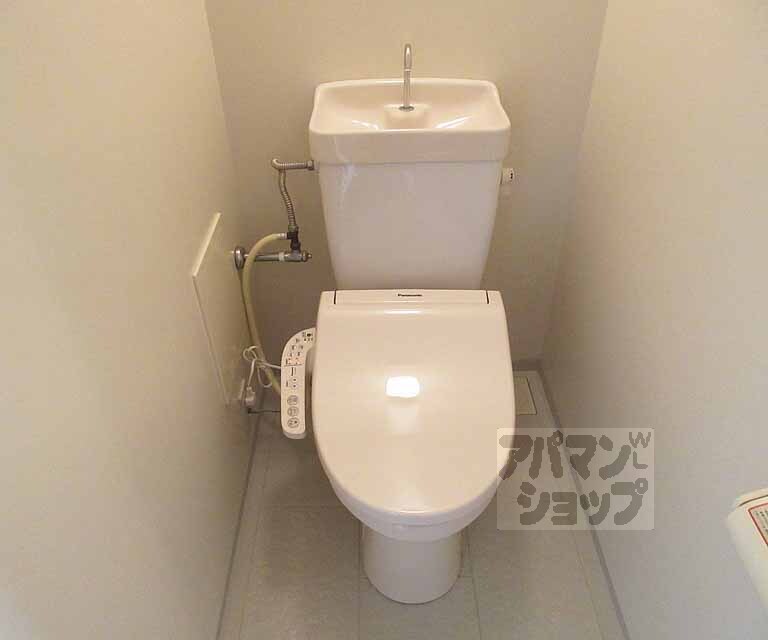 トイレ　ウォシュレットつき！