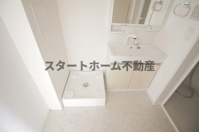 バス・シャワールーム　コンパクトで使いやすいシャワールームです