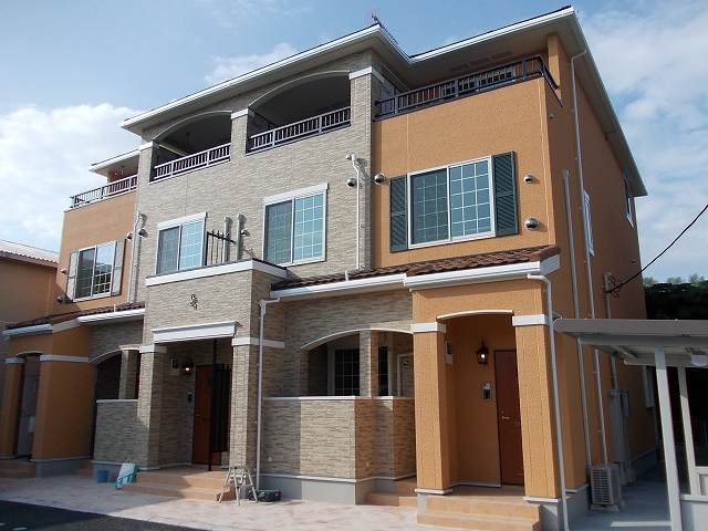 建物外観　外観は落ち着いています