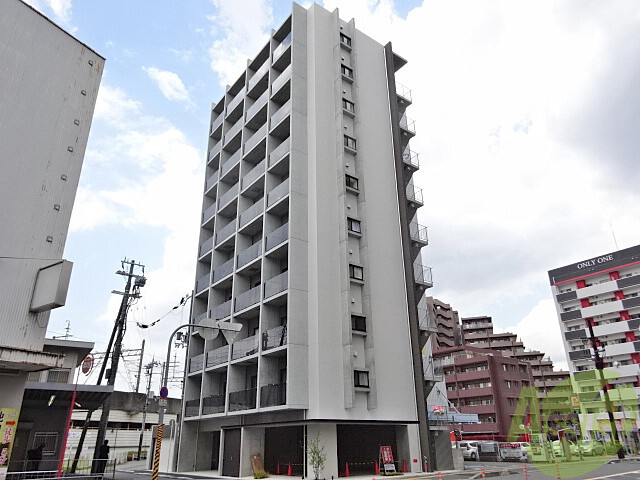 建物外観　池田市槻木町（Ｗ　ＩＫＥＤＡ）