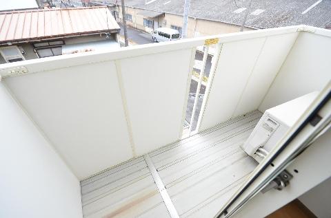 バルコニー　ベランダ