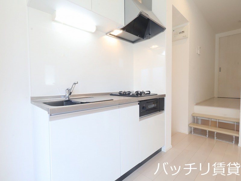 キッチン　同型タイプの為現状を優先致します。
