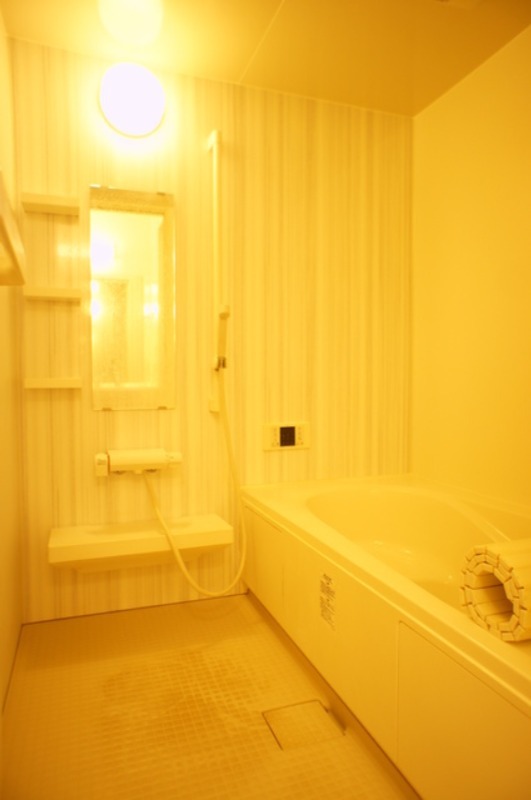 バス・シャワールーム　図面と現状に相違がある場合には現状を優先