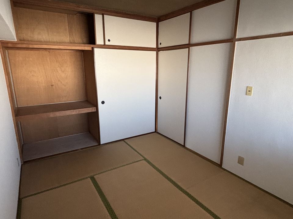 その他部屋・スペース　和室６．０畳（通路側）畳交換します