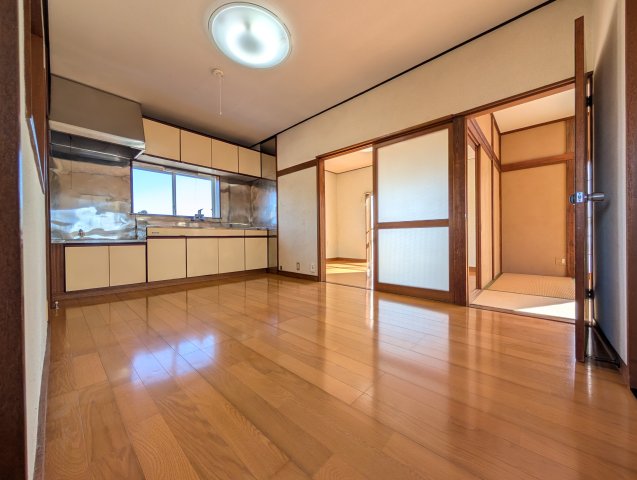 居室・リビング　【DK】