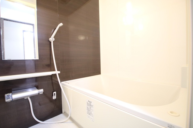 バス・シャワールーム　※別室の参考写真の為、現況優先です。