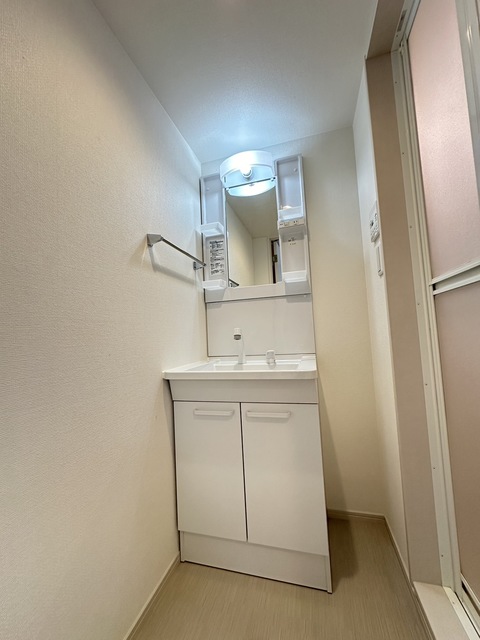 洗面設備　同施工会社参考写真です