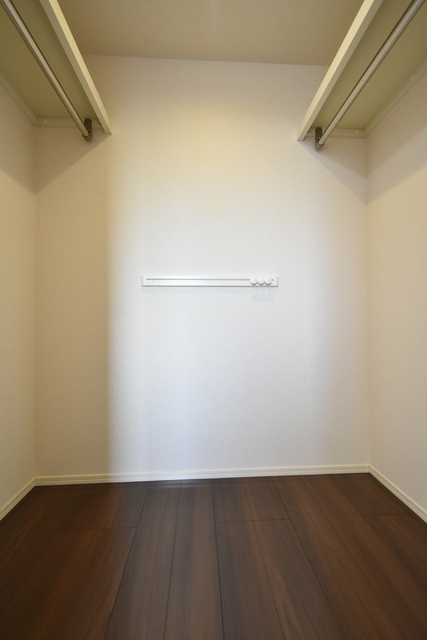 収納　ウォークインクローゼット