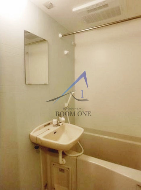 バス・シャワールーム　お風呂です。