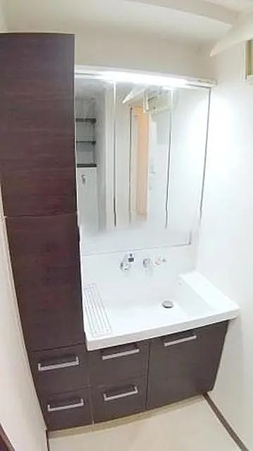 洗面設備　忙しい朝には欠かせない洗面所です