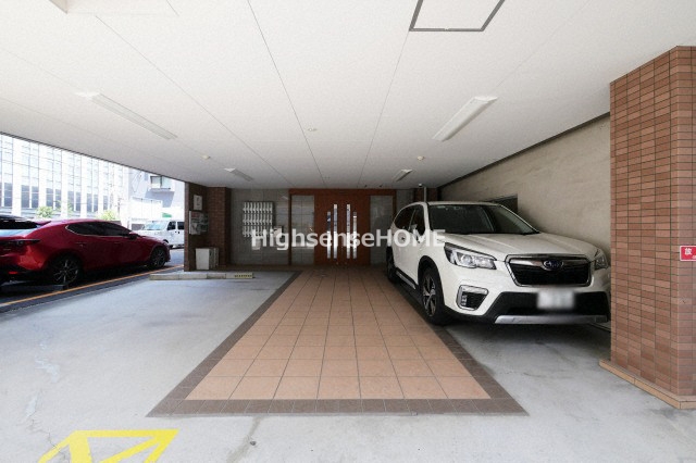 駐車場　駐車場完備です