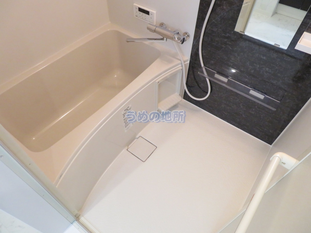 バス・シャワールーム　浴室