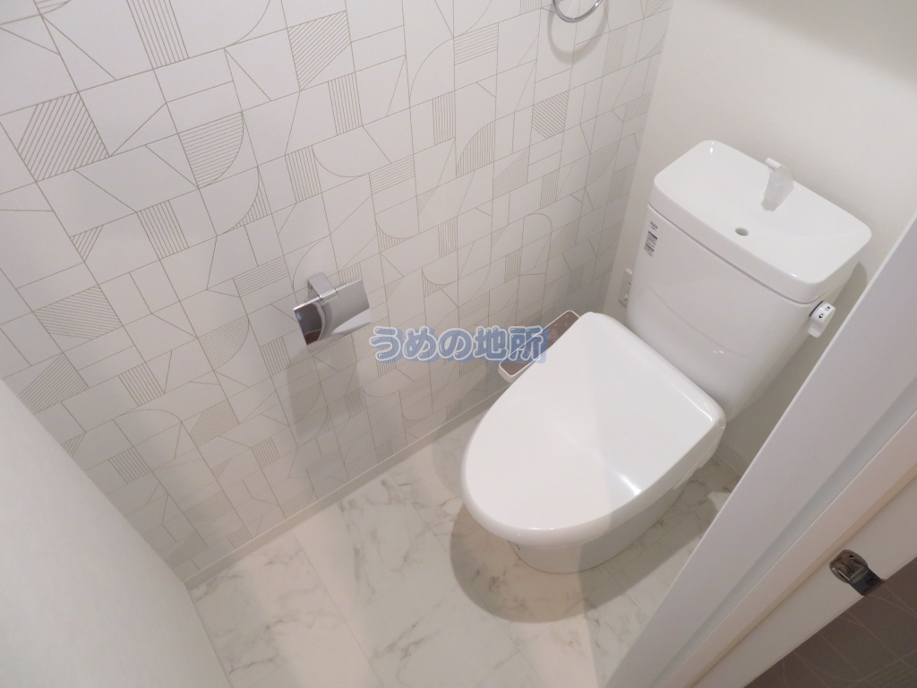 トイレ　トイレ