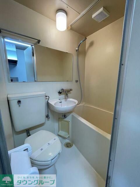 バス・シャワールーム