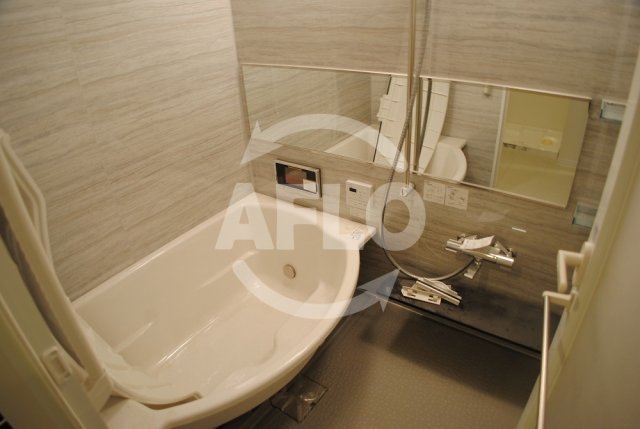 バス・シャワールーム　サンカトル　浴室