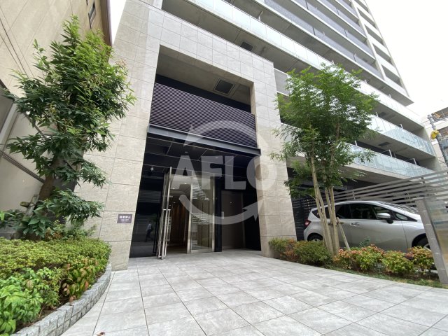 エントランス　サンカトル　エントランス