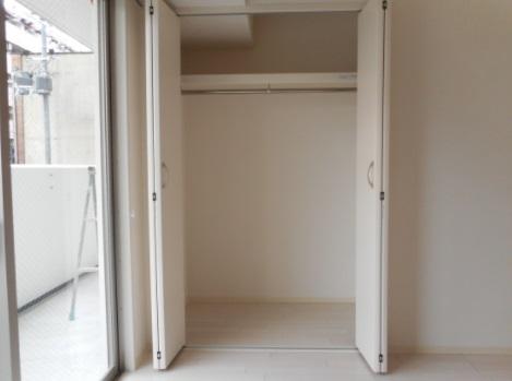 収納　リンデンプラザ心斎橋　クローゼット