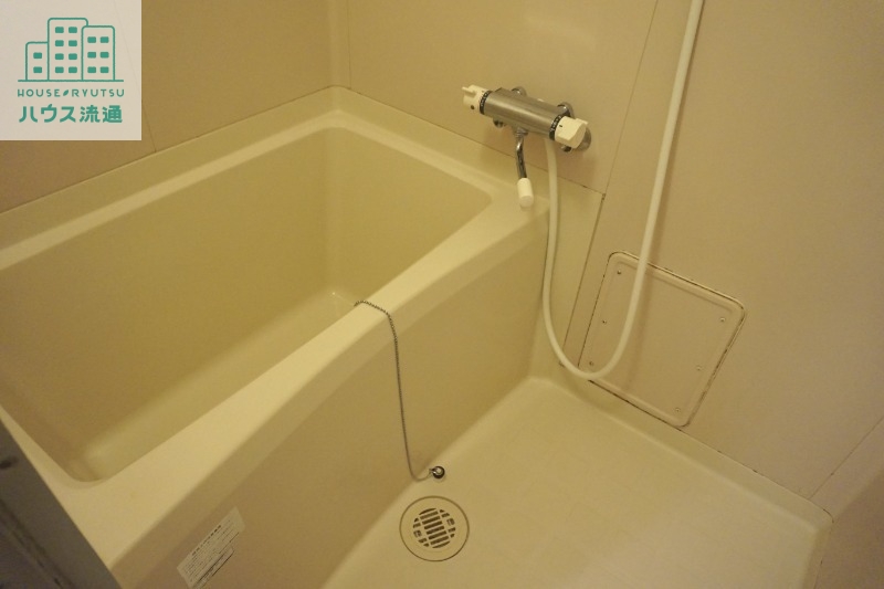 バス・シャワールーム　※別号室の写真です