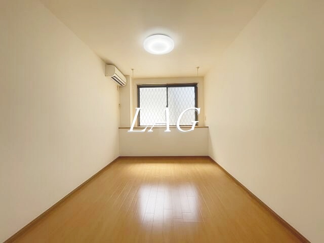 居室・リビング　洋室のお部屋です。