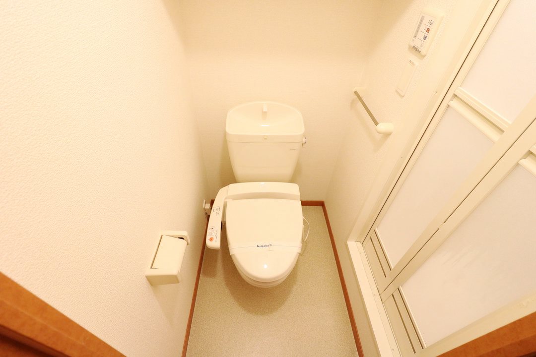 トイレ　トイレもきれいです