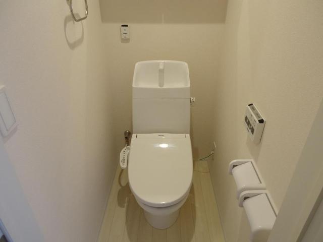 トイレ　シャワー付トイレ