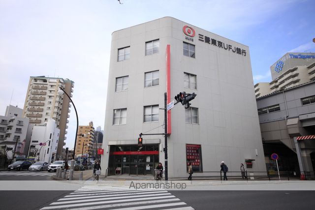 銀行　（株）三菱ＵＦＪ銀行／聖蹟桜ヶ丘支店（銀行）まで754m