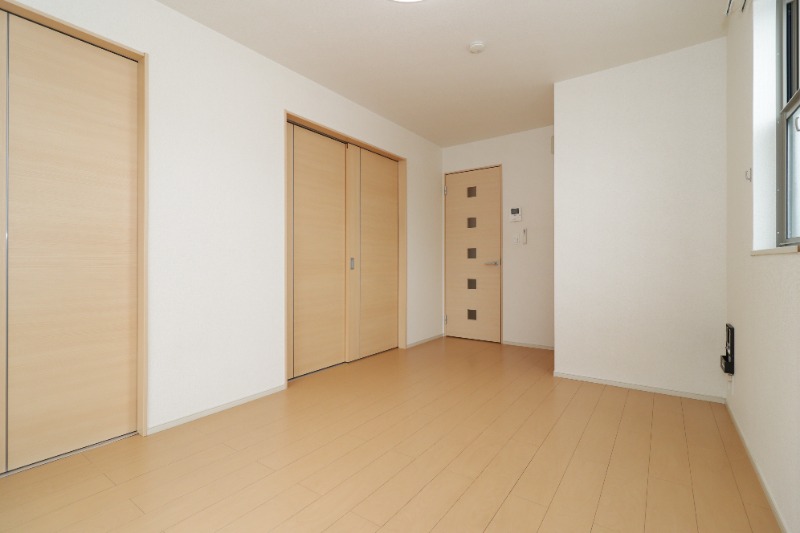 居室・リビング　図面と現状に相違がある場合には現状を優先