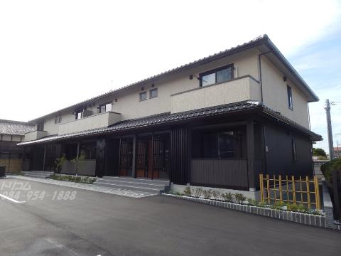 建物外観　外観写真（昼）