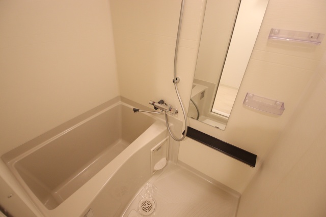 バス・シャワールーム　※別室の参考写真の為、現況優先です。