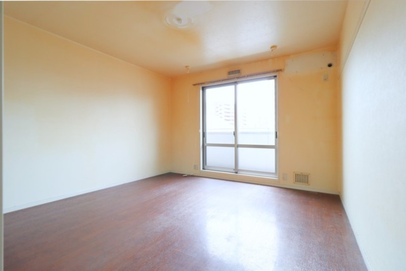 居室・リビング　図面と現状に相違がある場合には現状を優先