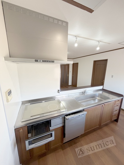 キッチン　３口システムキッチンでお料理楽しく♪♪