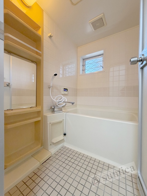 バス・シャワールーム　セパレートタイプでゆったりバスライフ♪♪