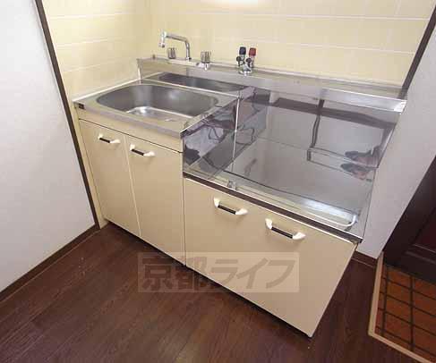 キッチン　キッチンです。