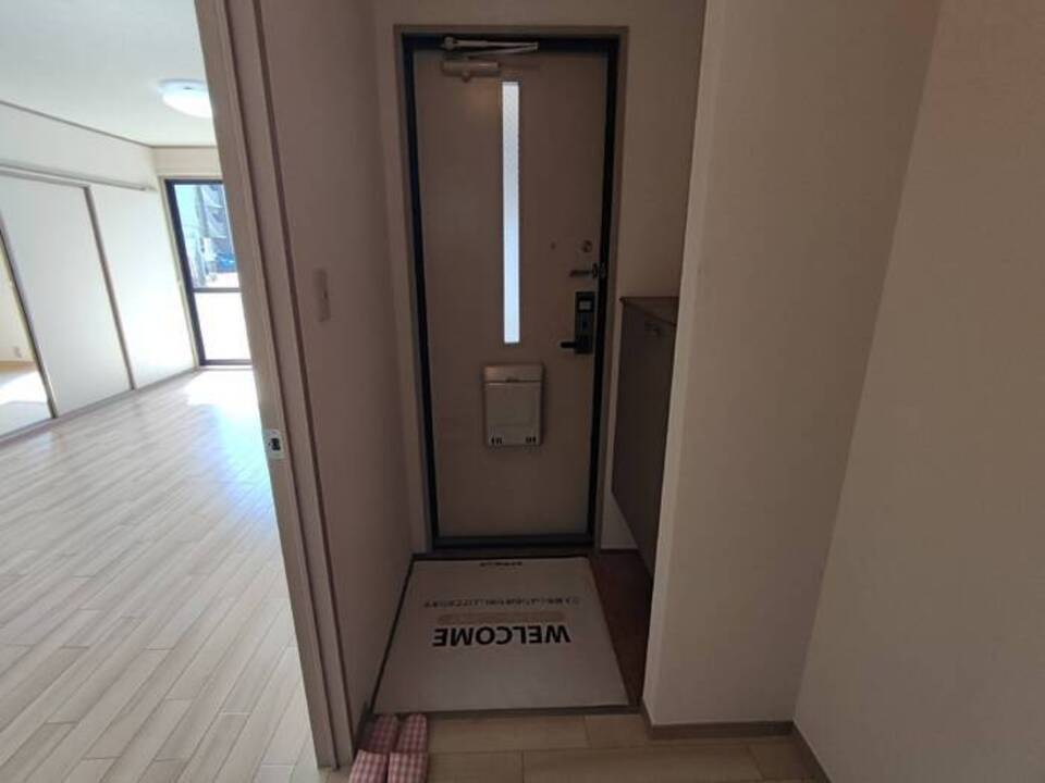 玄関　下駄箱