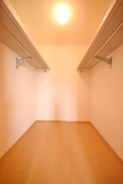 収納　ウォークインクローゼット♪