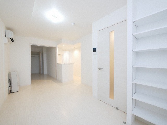 居室・リビング　☆10.2帖の広々としたリビングです！