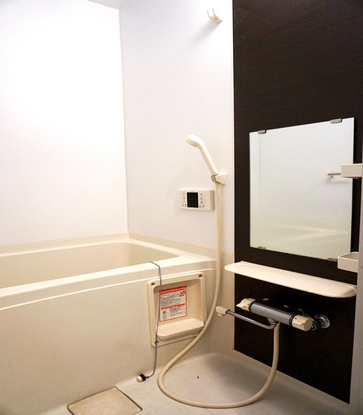 バス・シャワールーム　浴室