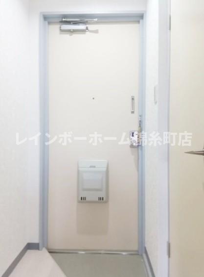玄関　※別部屋参照写真となります。