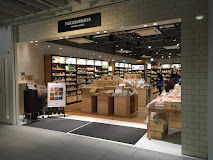 スーパー　福島屋 六本木店（スーパー）まで679m