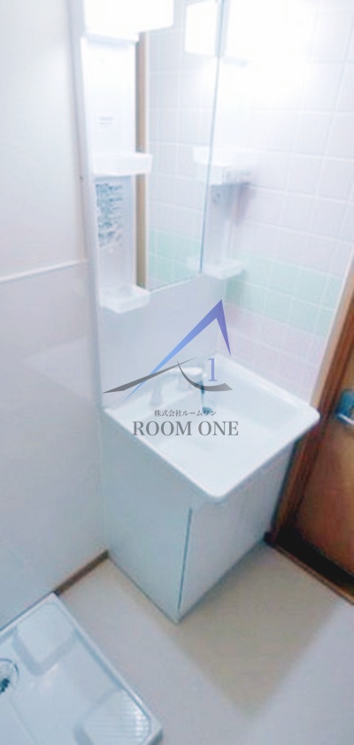 洗面設備　洗面台です。