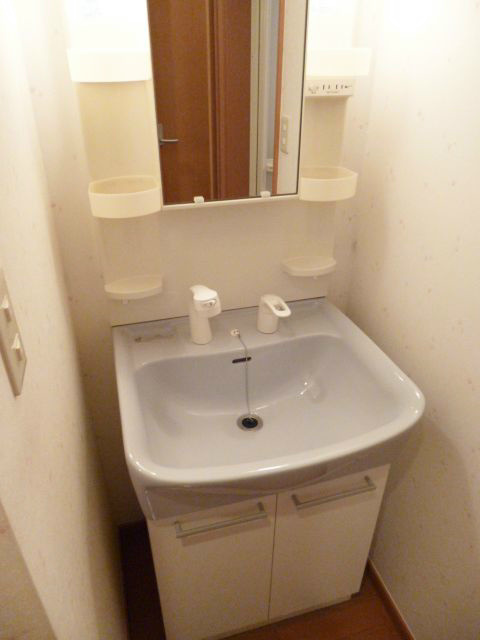 洗面設備　独立洗面台があります。