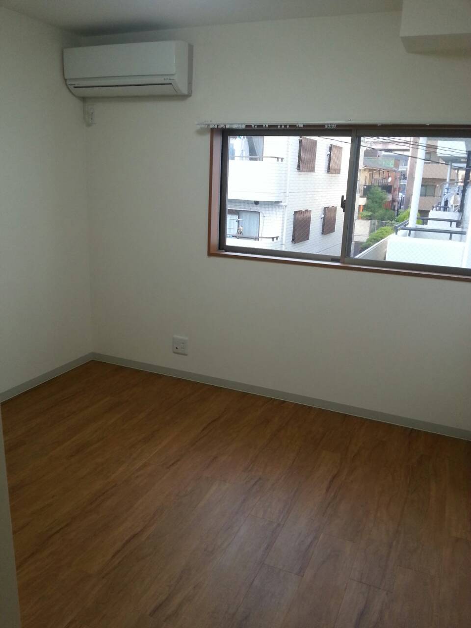 居室・リビング　別部屋参考写真